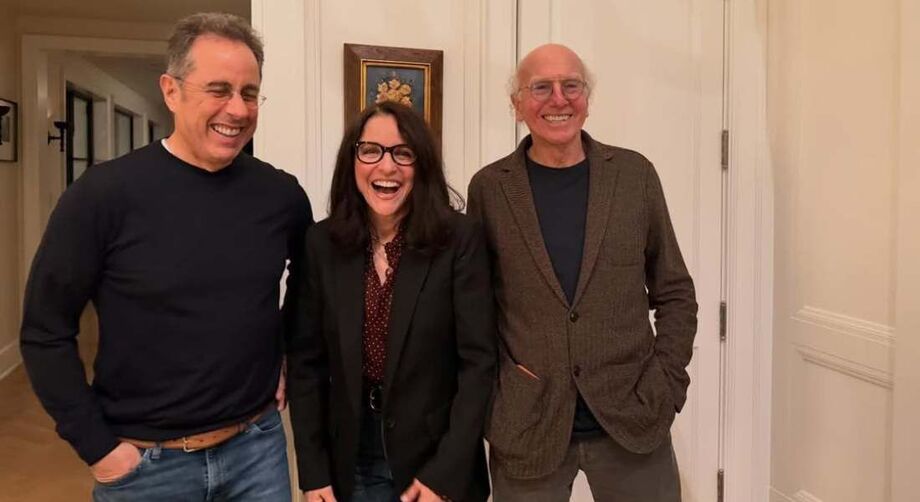 Jerry Seinfeld reencontra Julia Louis-Dreyfus e Larry David em registro que viralizou nas redes.