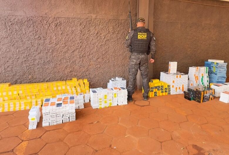 Carga de celulares, notebooks e medicamentos avaliada em mais de R$ 5 milhões foi apreendida pelo DOF em Ribas do Rio Pardo