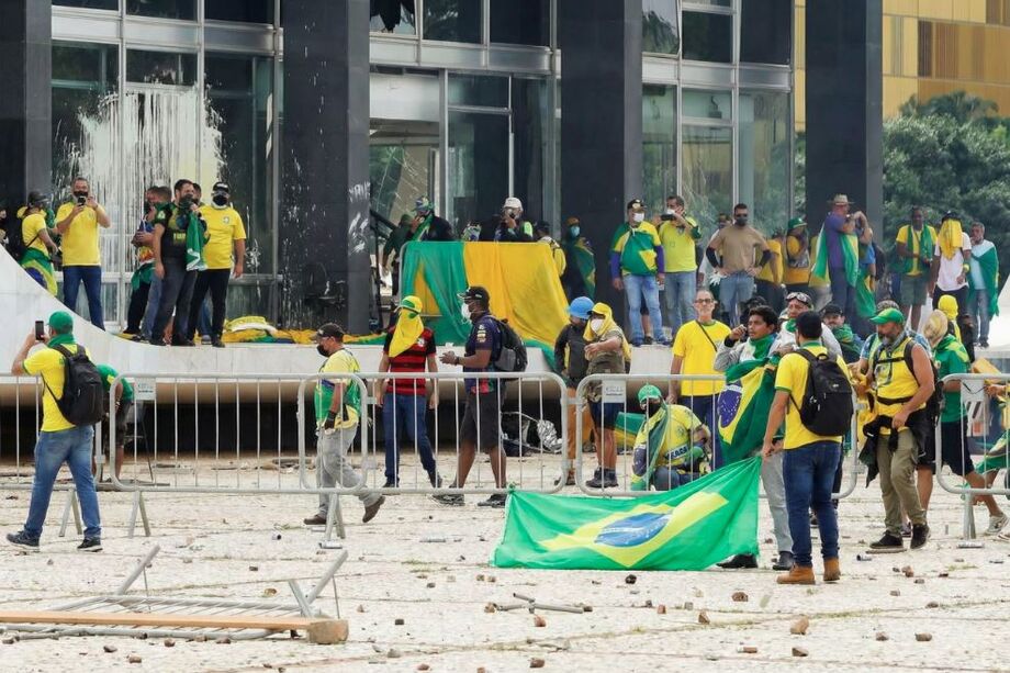 Os atos golpistas de 8 de janeiro deram origem ao relatório.