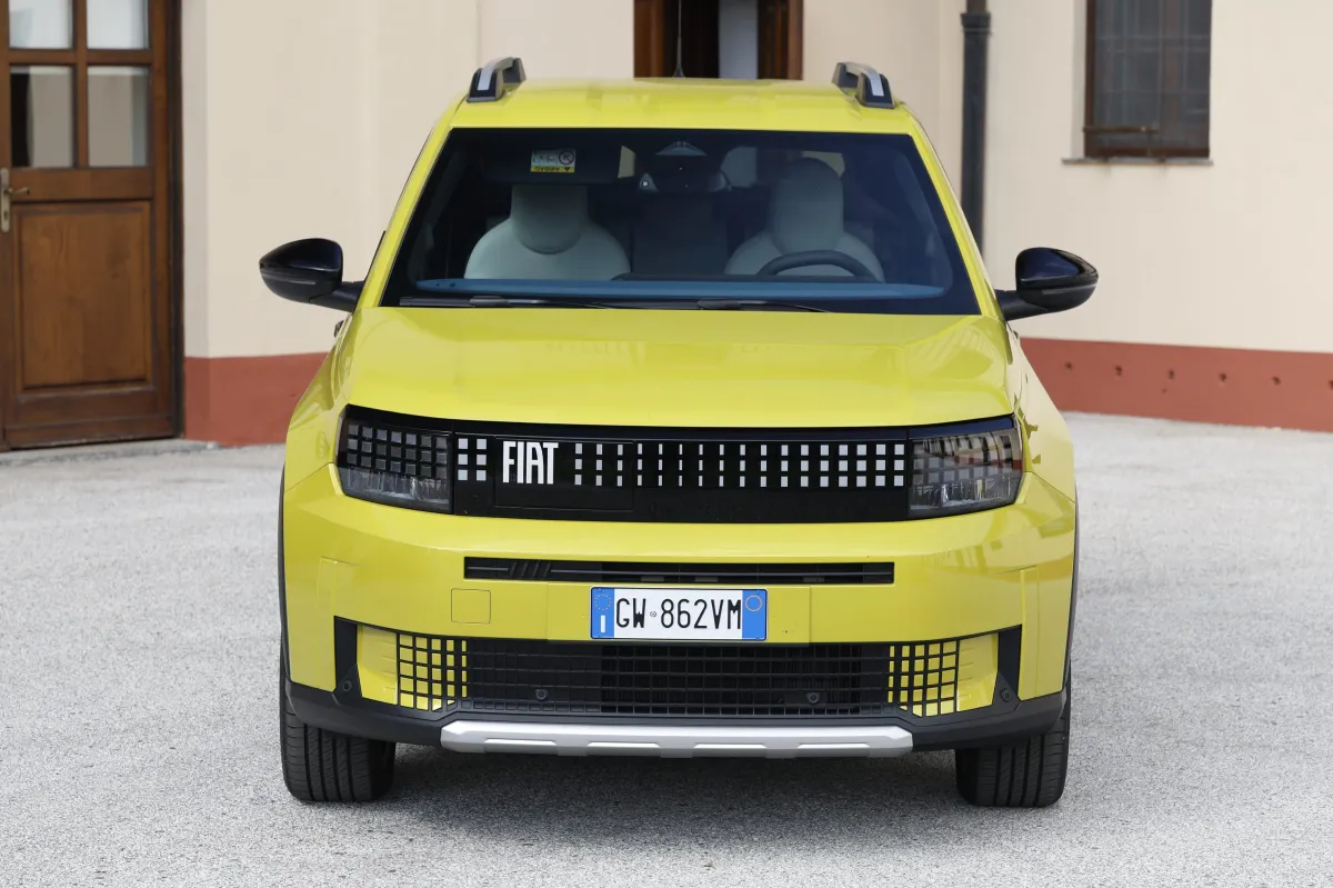 Fiat Grande Panda 2026: hatch europeu antecipa carro nacional