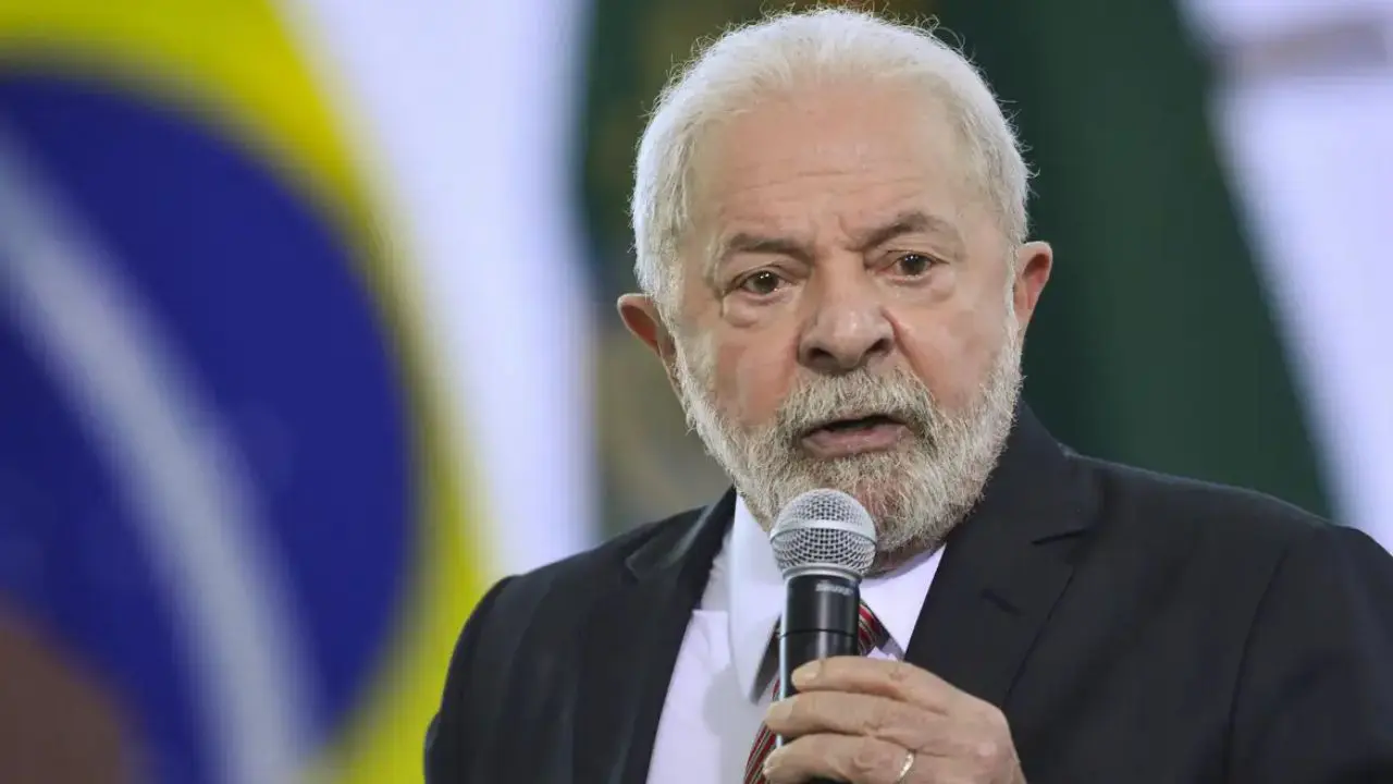 Decreto do presidente Lula regulamenta redução gradual de incentivos fiscais federais.