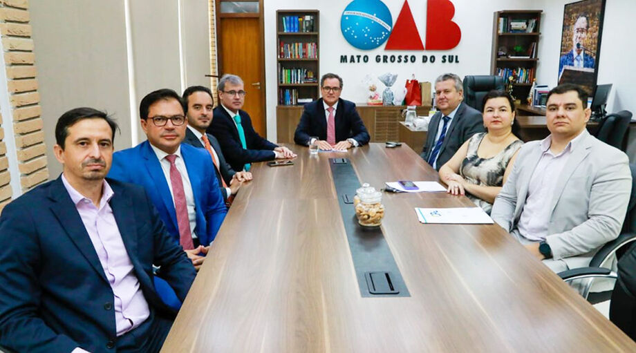 Novo serviço SOS Precatórios da OAB/MS dará suporte direto a advogados em dúvidas sobre documentos e requisições.