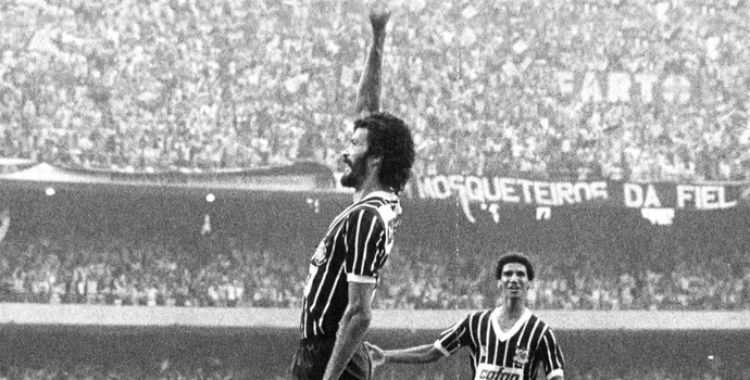 Sócrates marcou época no Botafogo-SP, na Seleção e fora dos gramados com sua postura firme e carismática