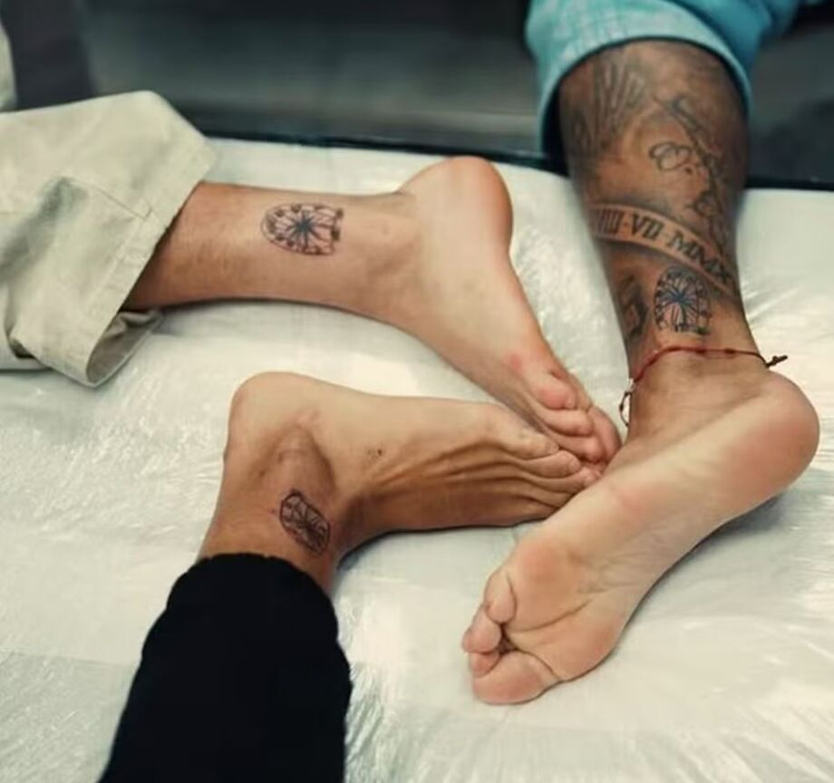 Barboza, Mateo Ponte e Montoro eternizaram a amizade com uma tatuagem em comum