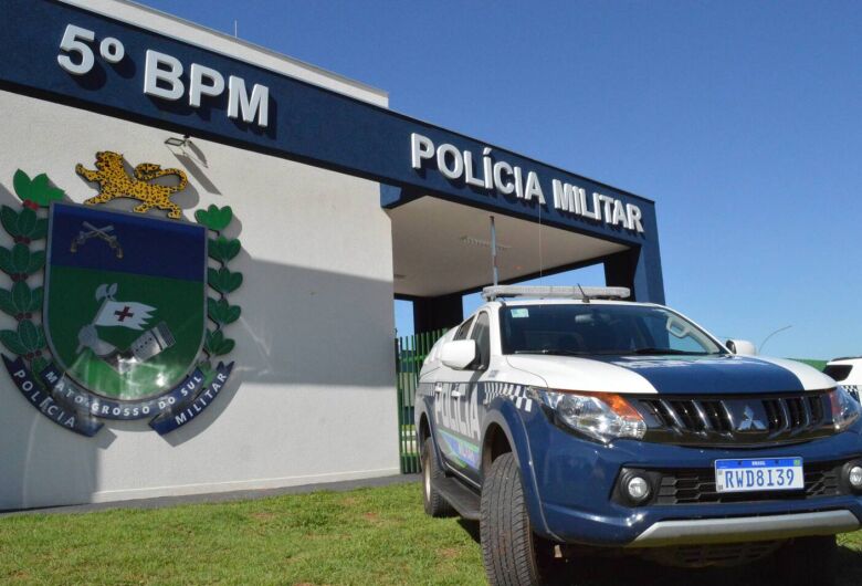 Suspeito foi preso pela Polícia Militar e levado à Delegacia de Polícia Civil de Coxim