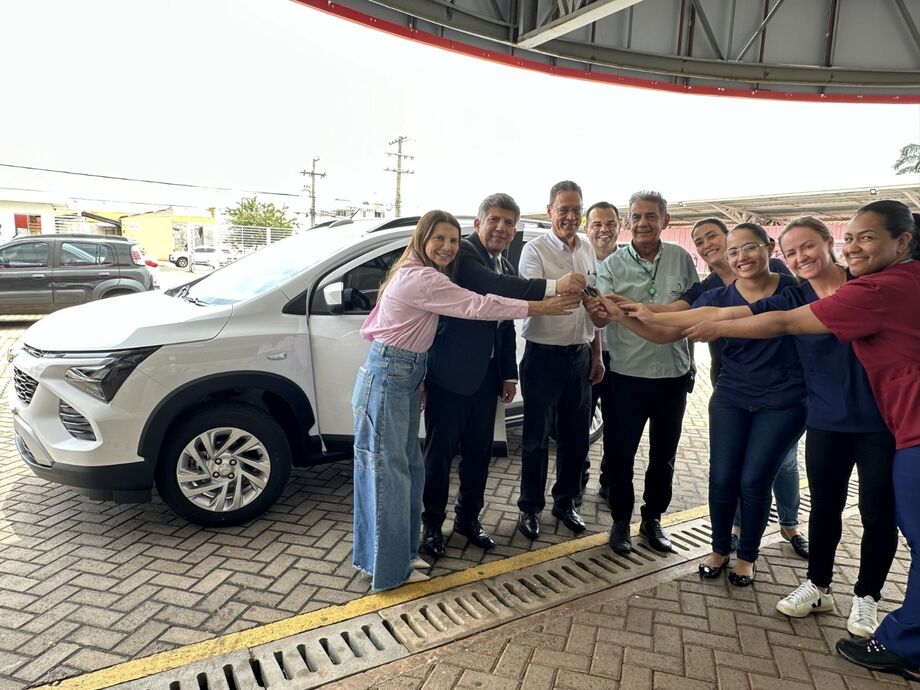 Equipe do Hospital do Câncer recebe novo veículo para ampliar visitas domiciliares em Campo Grande