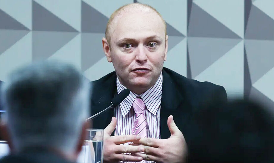 Defesa pediu ao STF redução da pena de Walter Delgatti com base no decreto do indulto natalino