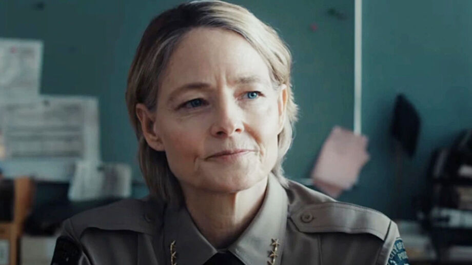 Jodie Foster afirma que reconhecimento ainda na adolescência ajudou a evitar abusos em Hollywood