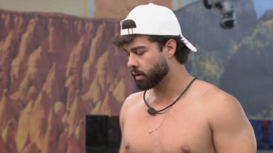 Paulo Augusto foi expulso do BBB 26 após a produção identificar agressão durante dinâmica.