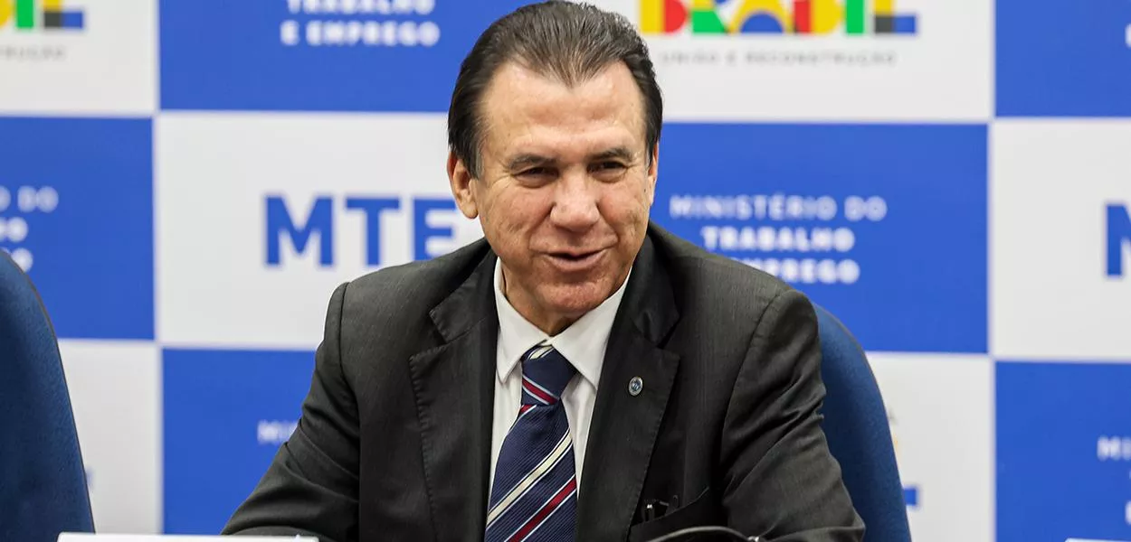 Ministro do Trabalho, Luiz Marinho afirma que é possível aprovar o fim da escala 6x1 mesmo em ano eleitoral e defende mobilização social para avançar no Congresso.
