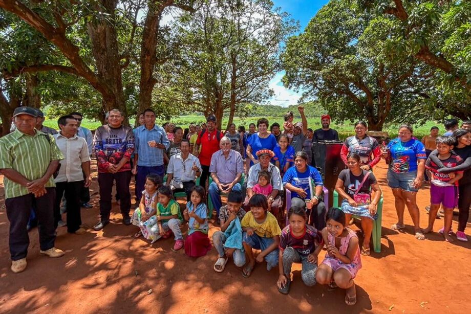 Zeca do PT se reúne com lideranças da Terra Indígena Ñande Ru Marangatu, em Antônio João, e denuncia abandono da comunidade por órgãos federais.