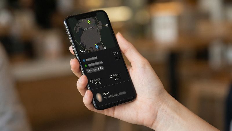 Adolescente de 17 anos pediu ajuda após pular de um carro de aplicativo na noite de quinta-feira, no bairro Jardim Colibri, em Campo Grande.