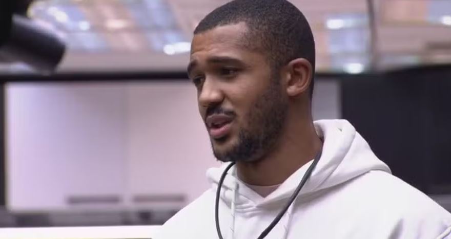 Matheus Moreira, participante do BBB 26, será investigado por suspeita de homofobia após denúncia ao MP-SP.