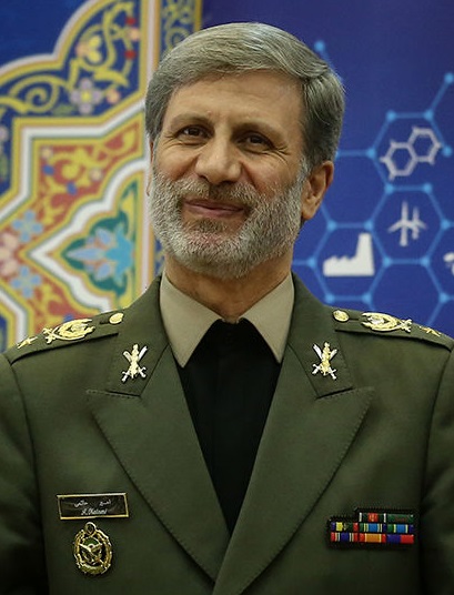 Comandante do Exército iraniano faz alerta sobre possível ação militar em meio a crise interna e tensão externa