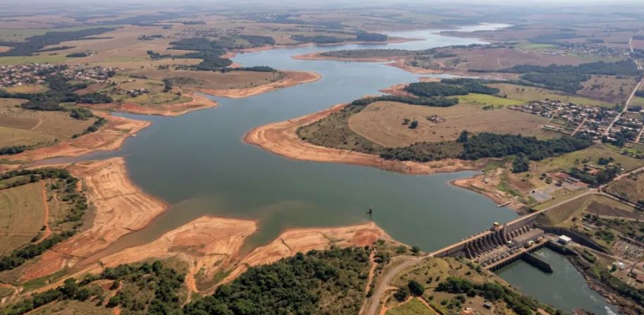 Reservatório de hidrelétrica no Sudeste, região conhecida como caixa d'água do País, deve terminar janeiro com menos de 50 da capacidade, segundo o ONS.