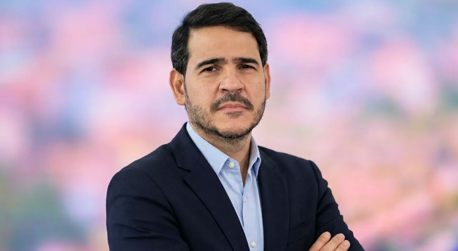 Indicação de Jorge Messias ao STF segue sem consenso e aguarda retomada após o recesso parlamentar.