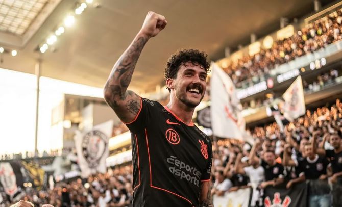 Corinthians venceu a Ponte Preta por 3 a 0 e começou o Paulistão com vitória diante da torcida.
