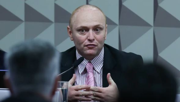 Hacker Walter Delgatti teve progressão para o regime semiaberto autorizada pelo STF