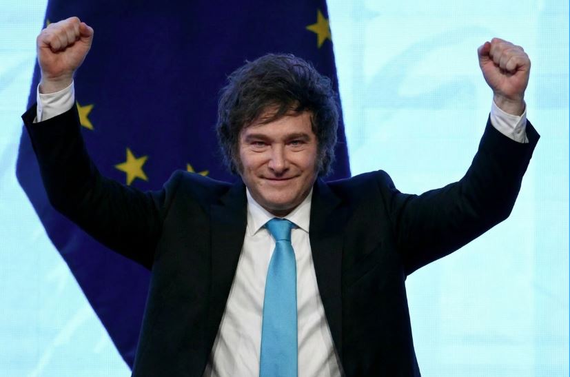 Presidente da Argentina, Javier Milei, na cerimônia de assinatura do acordo entre Mercosul e União Europeia, no Paraguai.