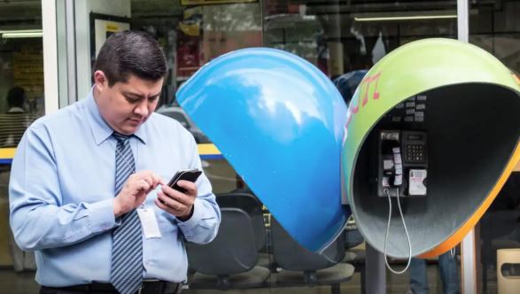 Orelhões, criados nos anos 1970, devem ser desligados definitivamente até o fim de 2028