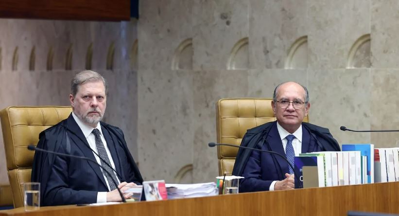Gilmar Mendes saiu em defesa de Dias Toffoli diante das críticas à condução do caso Banco Master no STF.