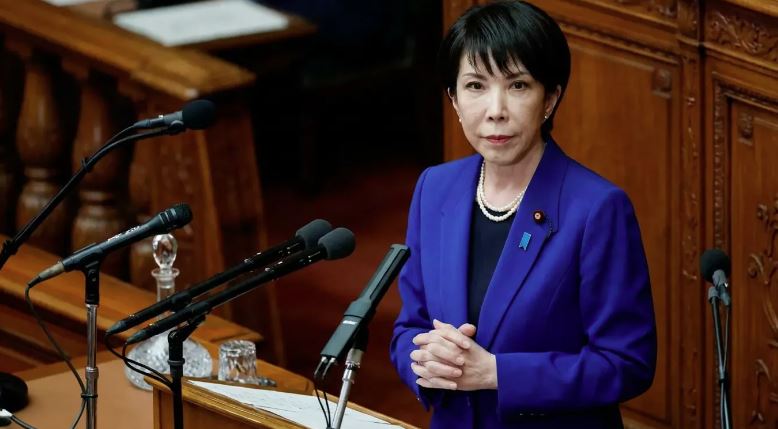 Primeira-ministra Sanae Takaichi anunciou eleição antecipada e prometeu cortes de impostos em meio a tensões fiscais.