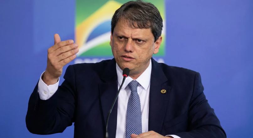 Governador Tarcísio de Freitas reafirma que disputará a reeleição em São Paulo e não será candidato ao Planalto.