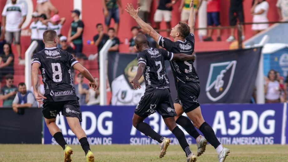 Jonas abriu o placar e foi um dos destaques na vitória do Operário sobre o Pantanal, na estreia do Estadual