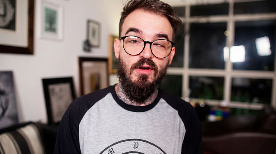 PC Siqueira ficou conhecido nacionalmente com vídeos no YouTube e passagem pela MTV Brasil