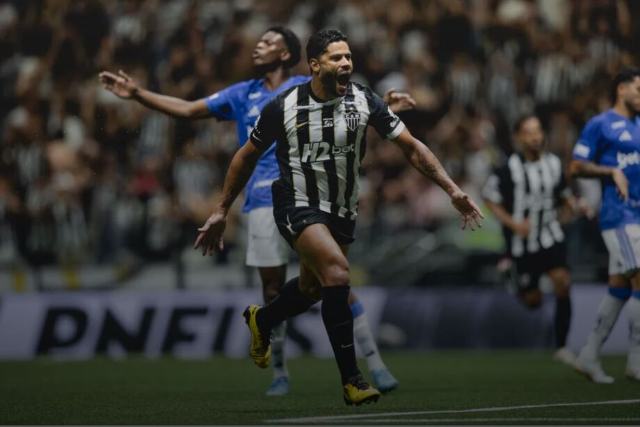 Hulk marcou um golaço e garantiu a vitória do Atlético-MG sobre o Cruzeiro no clássico pelo Mineiro 2026.