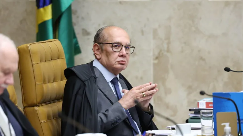 Não conheço do habeas corpus, por manifesta inadmissibilidade da via eleita, afirmou o ministro Gilmar Mendes na decisão