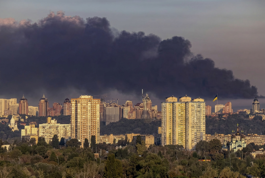 Ataques russos voltaram a atingir a infraestrutura energética da Ucrânia durante o inverno rigoroso