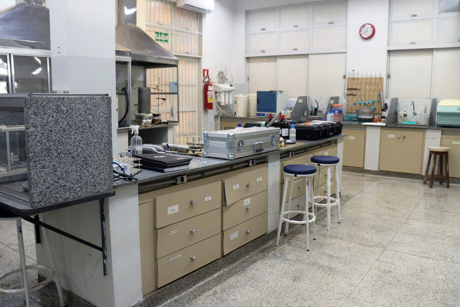 Parceria entre SES e UFMS fortalece diagnóstico e vigilância de doenças infecciosas em Mato Grosso do Sul