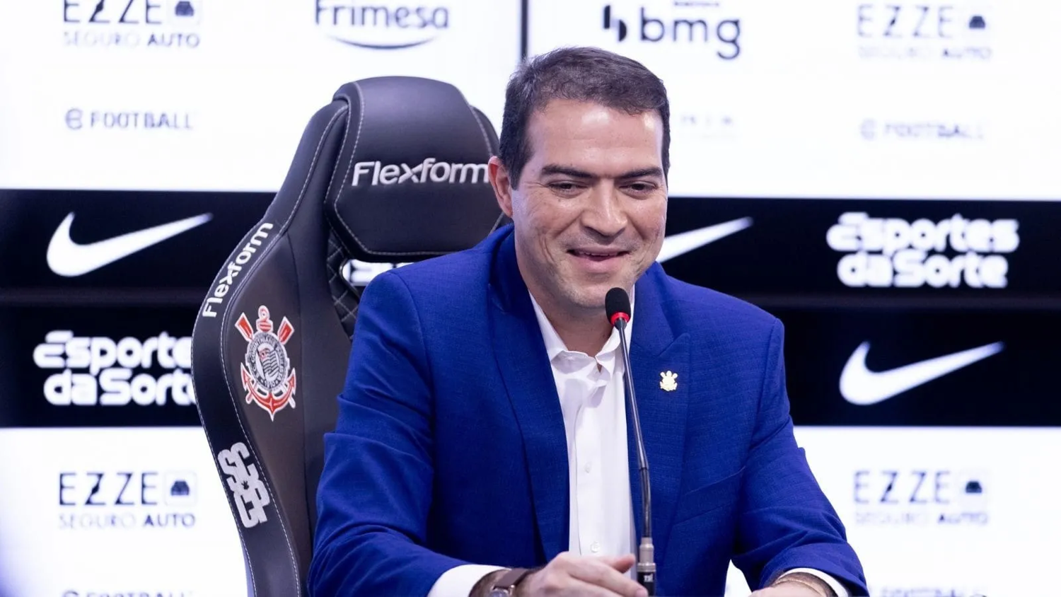 Diretor Marcelo Paz explicou os motivos que levaram o Corinthians a desistir da contratação de Alisson.