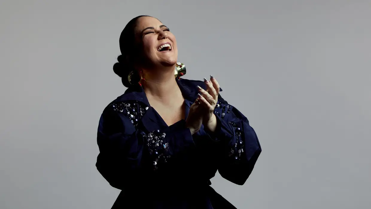 Maria Rita anuncia novo show em homenagem a Elis Regina, com estreia marcada para março.