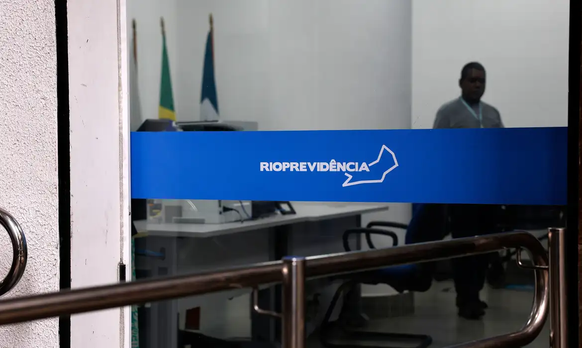 Operação da Polícia Federal investiga investimentos da Rioprevidência e resultou na exoneração do presidente do fundo