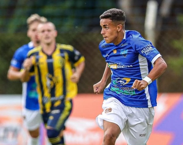 Ivinhema FC celebra vitória sobre o Real-SC e mantém chances de classificação na Copa São Paulo de Juniores