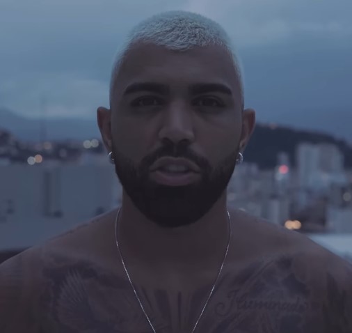 Gabriel Barbosa volta ao Santos por empréstimo e reforça o time até o fim da temporada