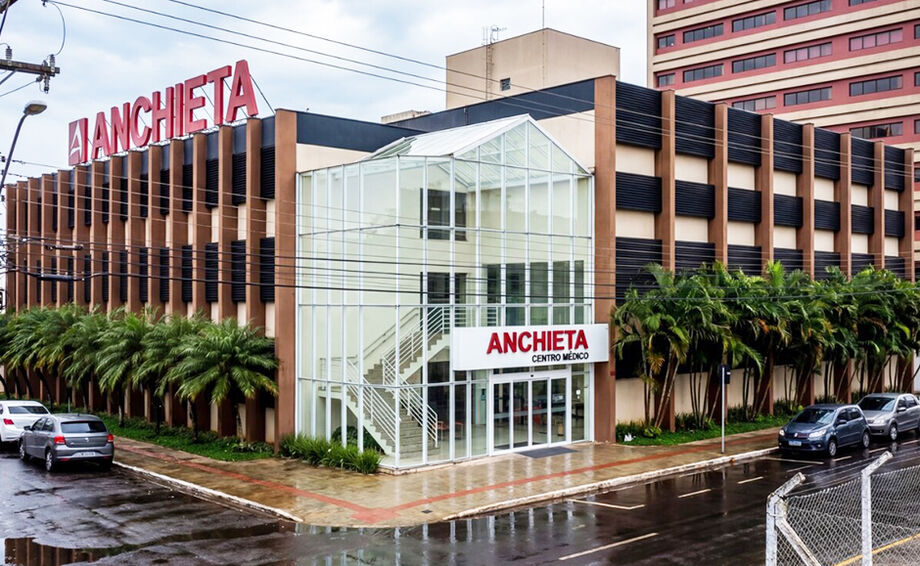 Hospital Anchieta, em Taguatinga, onde ocorreram as mortes que são alvo de investigação da Polícia Civil