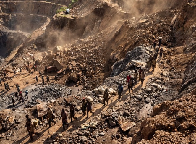 Mina de coltan em Rubaya, no leste do Congo, onde desabamento deixou centenas de mortos