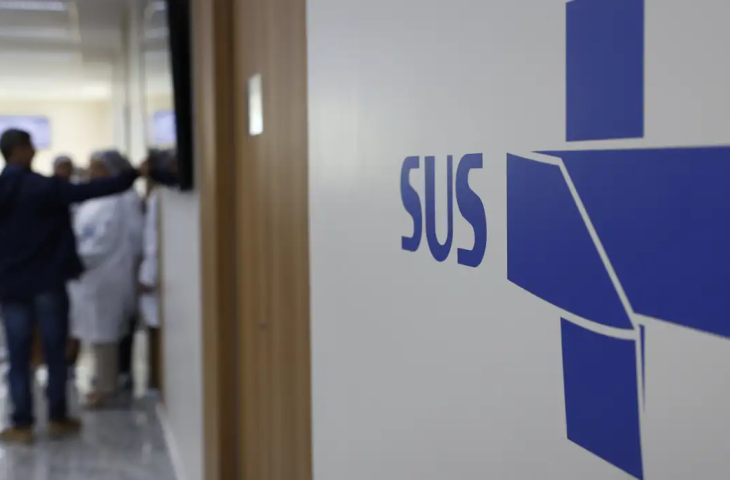 Conhecer a porta de entrada e o papel de cada serviço evita filas, agiliza o atendimento e fortalece a rede de saúde