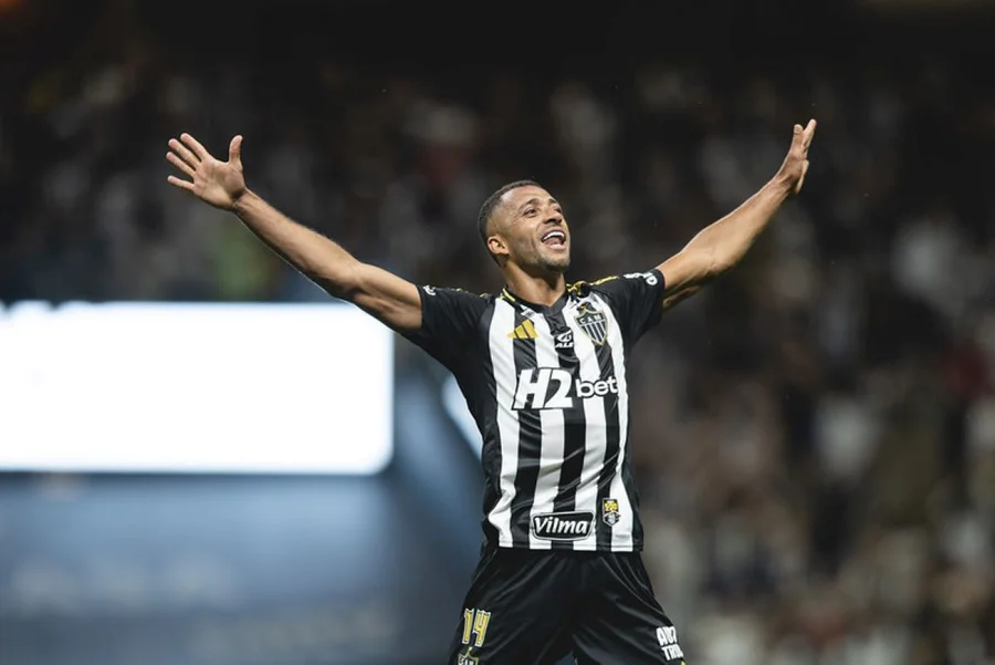 Vitor Hugo assinou contrato definitivo por dois anos com o Atlético-MG.