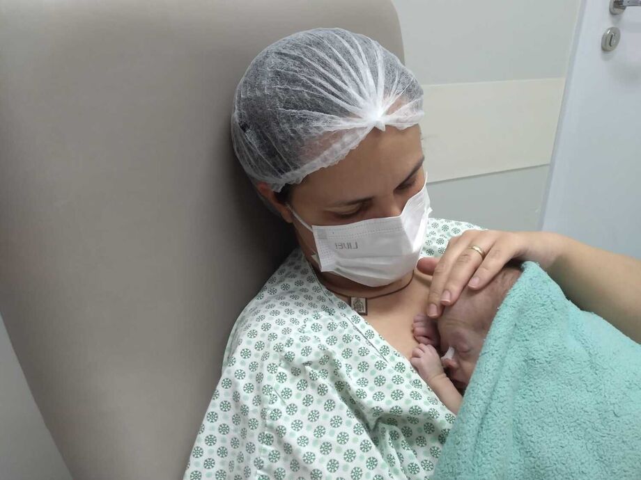 Bebê prematuro passou por procedimento delicado aos 7 dias de vida, marcando avanço na alta complexidade em MS.