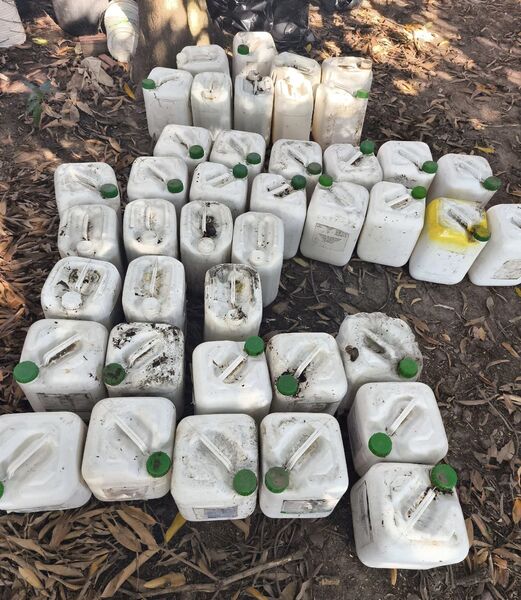 PMA de Porto Murtinho flagra embalagens de agrotóxicos armazenadas de forma irregular em depósito aberto no município