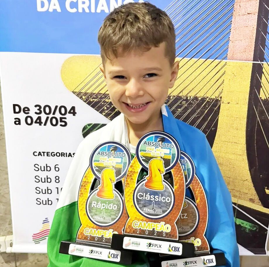 Aos 7 anos, Vitor Gabriel Vilela, bicampeão brasileiro sub-8 e vice-campeão pan-americano, fará simultânea de xadrez contra 15 jovens no Comper Itanhangá, em Campo Grande