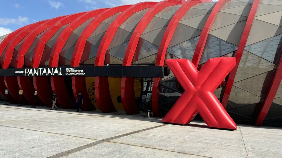 O TEDx é um programa global que permite a realização de eventos independentes, seguindo o formato dos famosos TED Talks