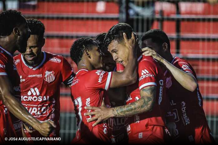 Capivariano vence o Mirassol, afasta risco de queda e segue vivo por vaga no mata-mata.