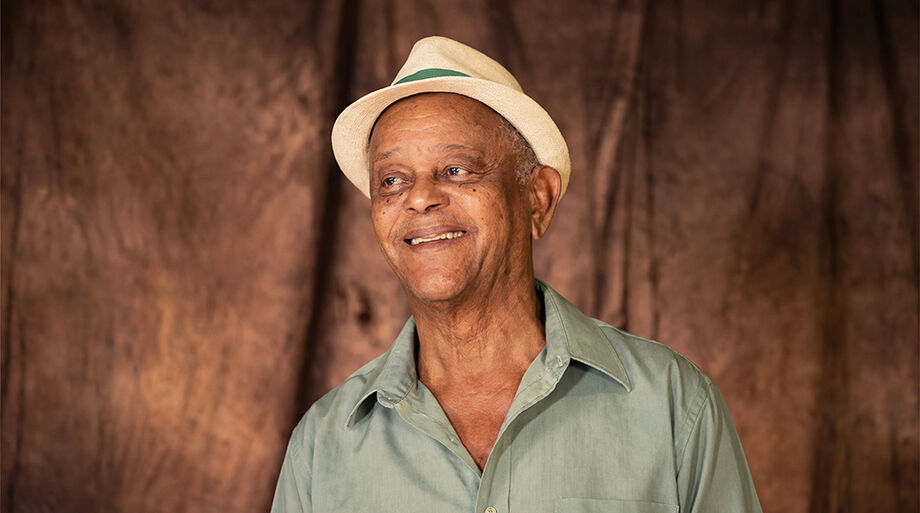 Ideval Anselmo teve ao menos 19 sambas-enredo apresentados no Grupo Especial de São Paulo.