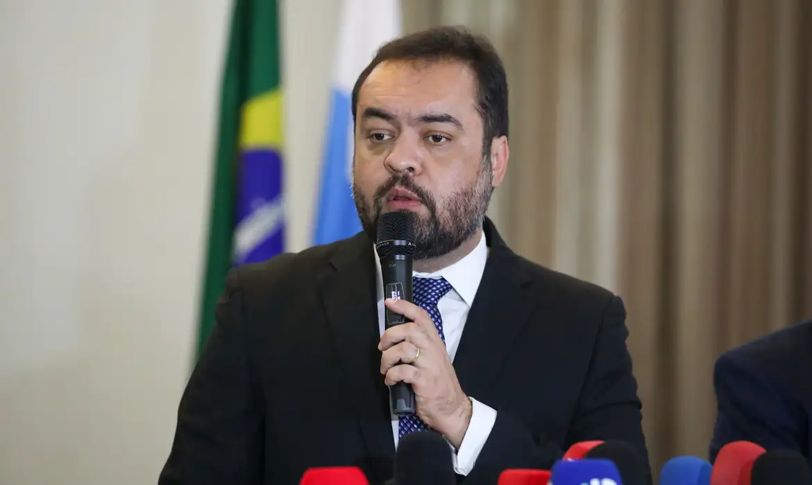 TSE julgará recurso que pode resultar na cassação do mandato de Cláudio Castro.