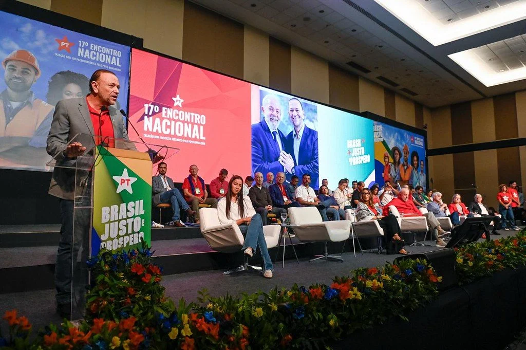 Partido dos Trabalhadores questiona no TSE regra que permite impulsionamento pago de críticas a governos antes do período eleitoral.